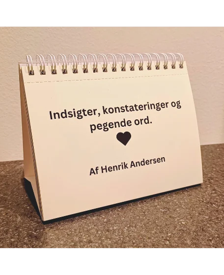 Forside til postkortbog med indsigter, konstateringer og pegende ord. Skrevet af Henrik Andersen